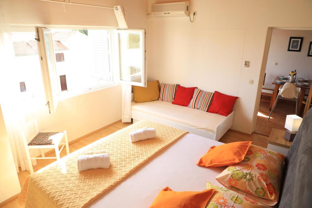 Apartmani Sarlija ปาโกชตาเน ภายนอก รูปภาพ